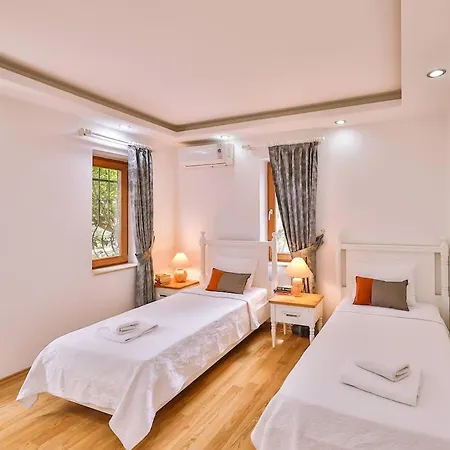 Villa Paradise Luxury With Sauna Kaş